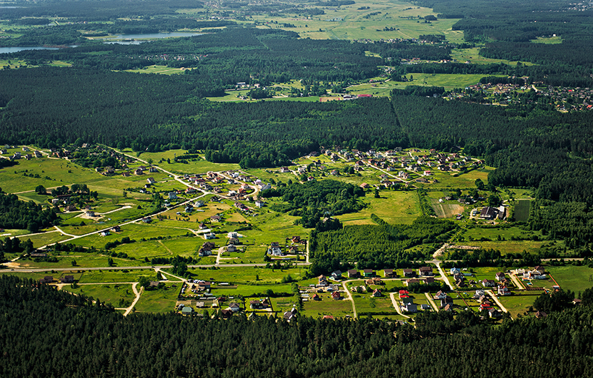 Aerial,View,Over,Small,Village https://cdc.nexton-customers.com/formations-zero-artificialisation-nette/